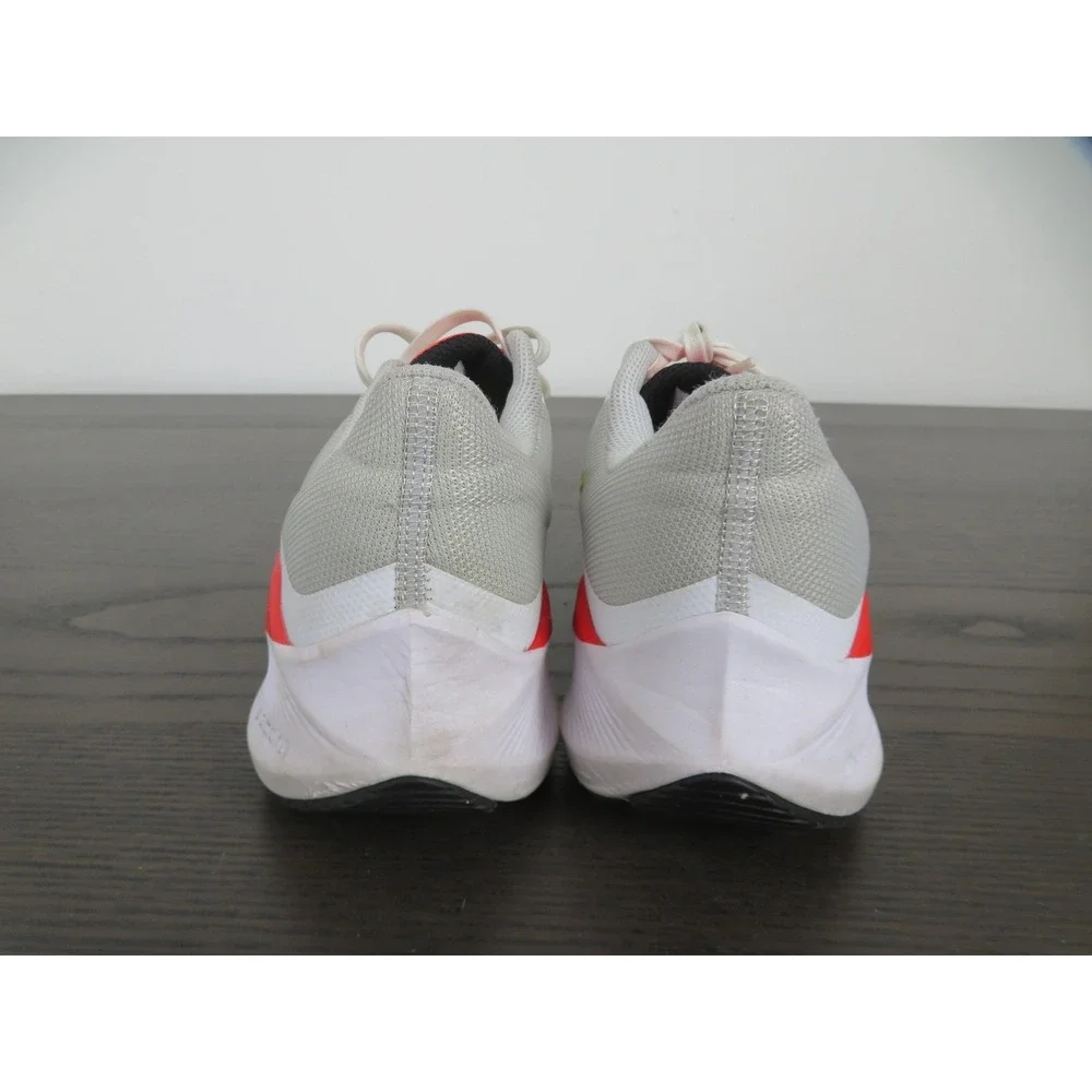 Nike Zoom Winflo 8 Shoes Womens 7.5 Gray Running Sneakers CW3421-100 Road Gym